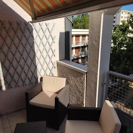Les Terrasses Marceau شقة شوليه